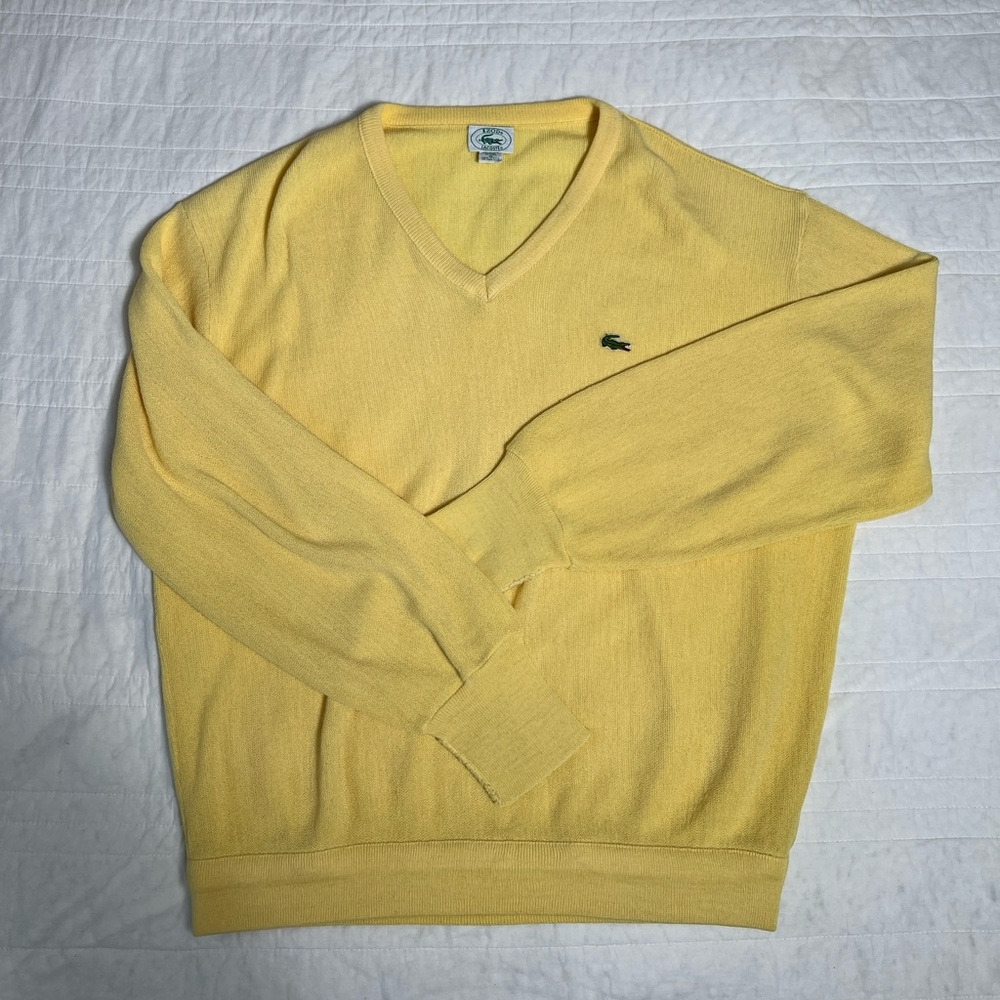 Locoste V neck knit sweater
